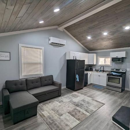 Summerlee Suite - Beautiful Remodeled Farmhouse Oak Hill Eksteriør bilde
